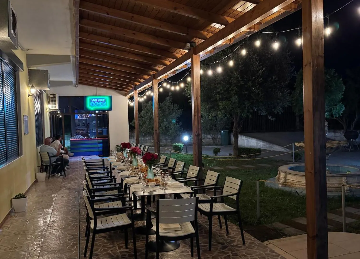 Bar & Hotel Amaxhe Drač 2*,