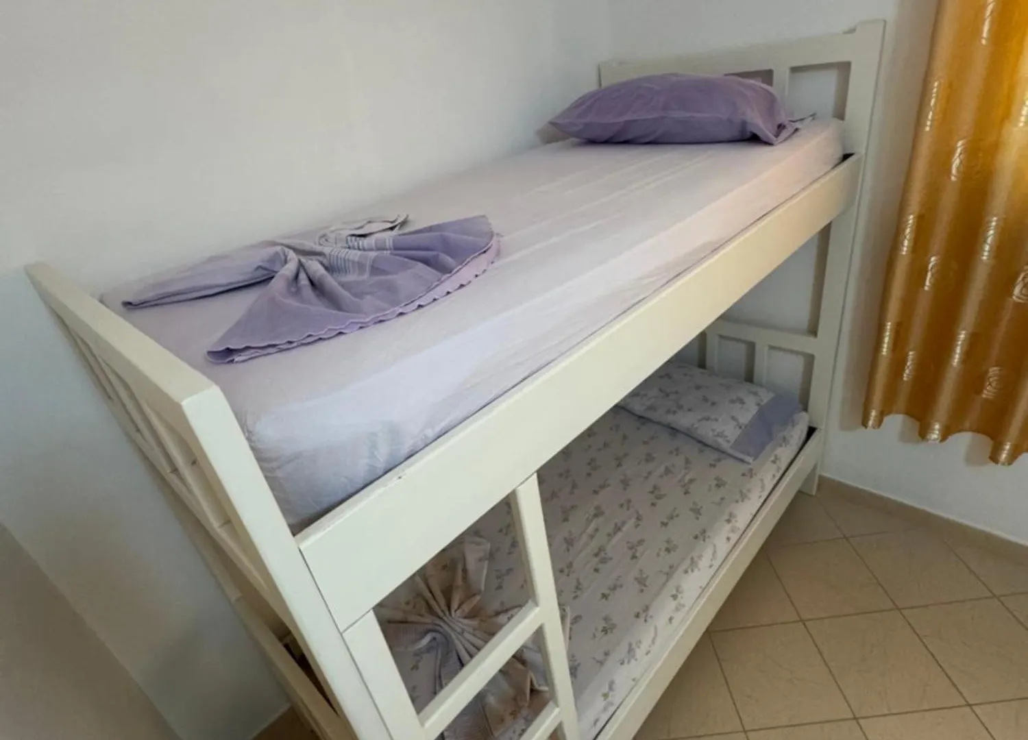 Bar & Hotel Amaxhe Drač